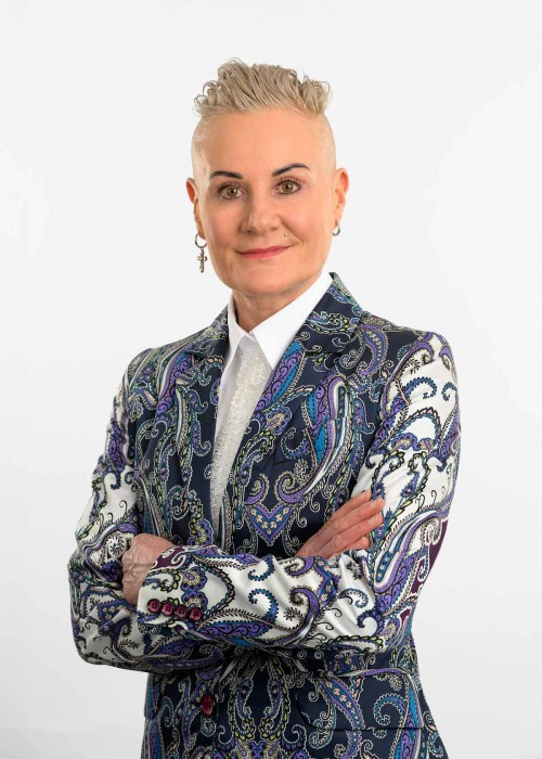 Dundas Staff Profiles 23 Susan1